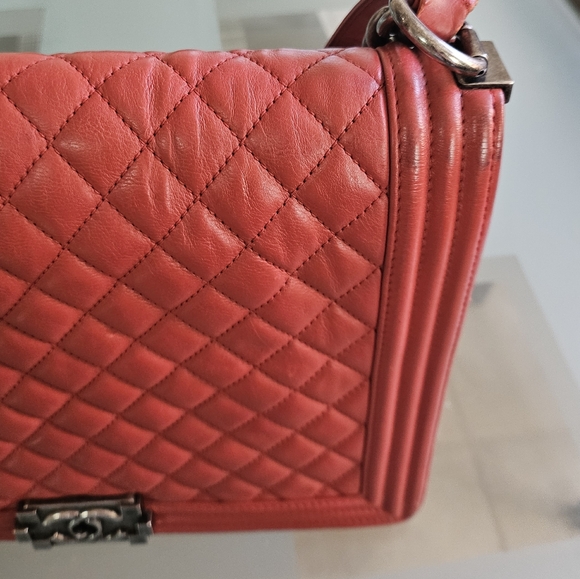 CHANEL XL Red Leather Boy Chain Link Shoulder Crossbody Bag Purse Diamond - Picture 12 of 16